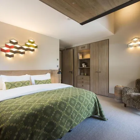 Eternal Winter: A Lavish Chalet Experience In Lech